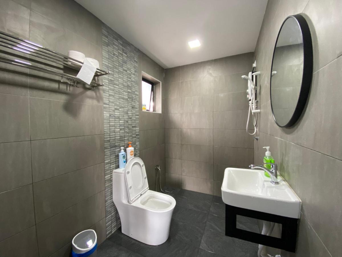 The Riimbun . Private Pool . Bbq . Karaoke Holiday home