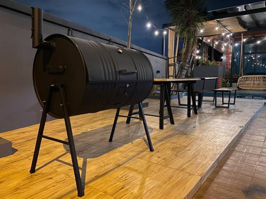 The Riimbun . Private Pool . Bbq . Karaoke Johor Bahru